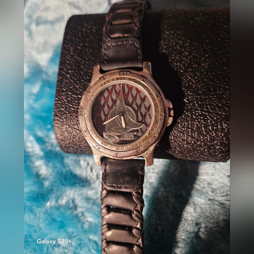 Limited Edition Fossil Star Trek Next Gen 1995 Watch - Picture 1 of 8